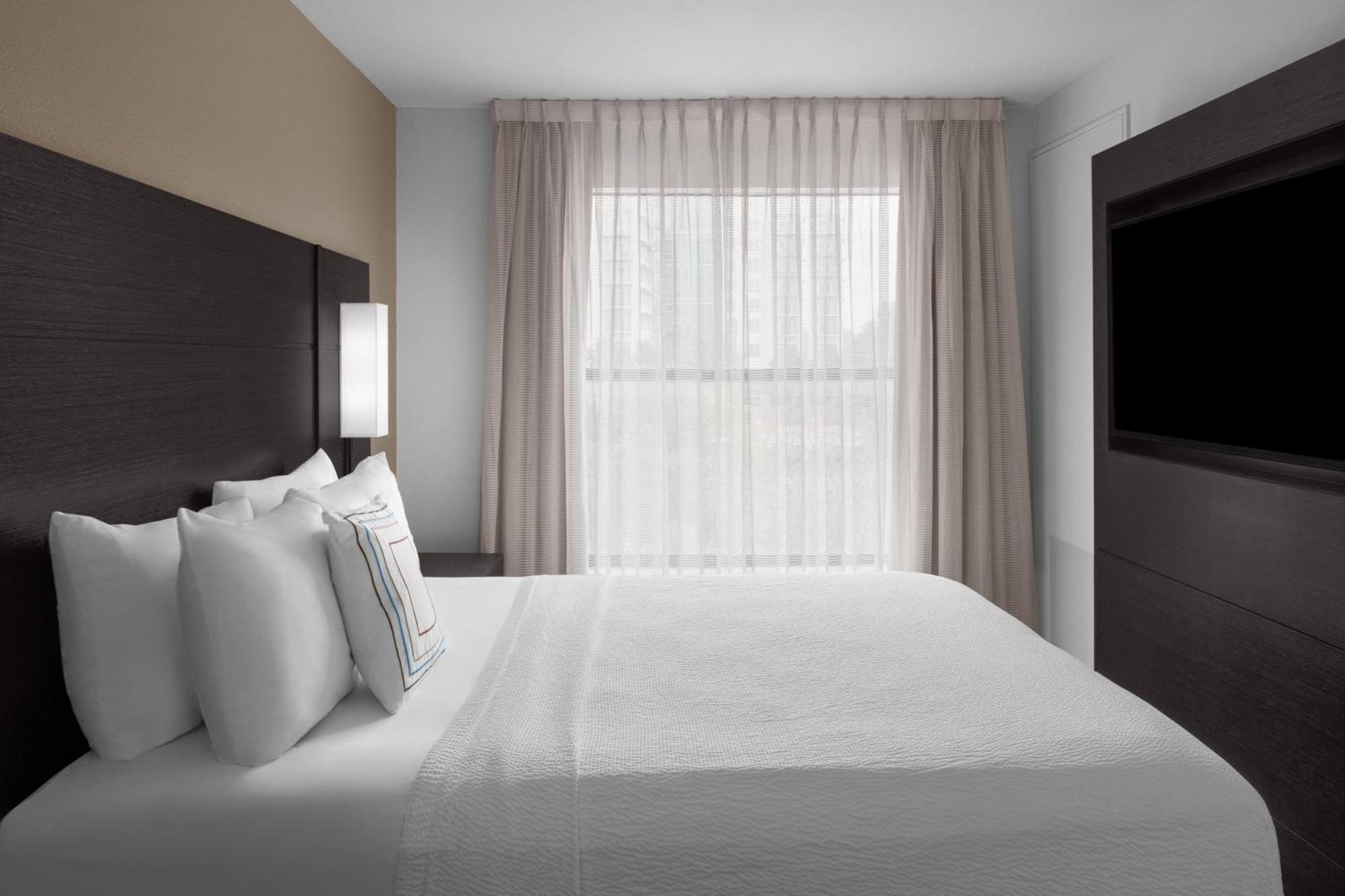 Residence Inn Fort Worth Cultural District Exterior photo