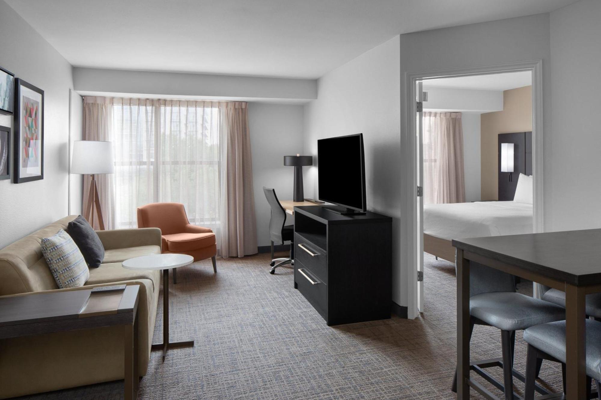 Residence Inn Fort Worth Cultural District Exterior photo
