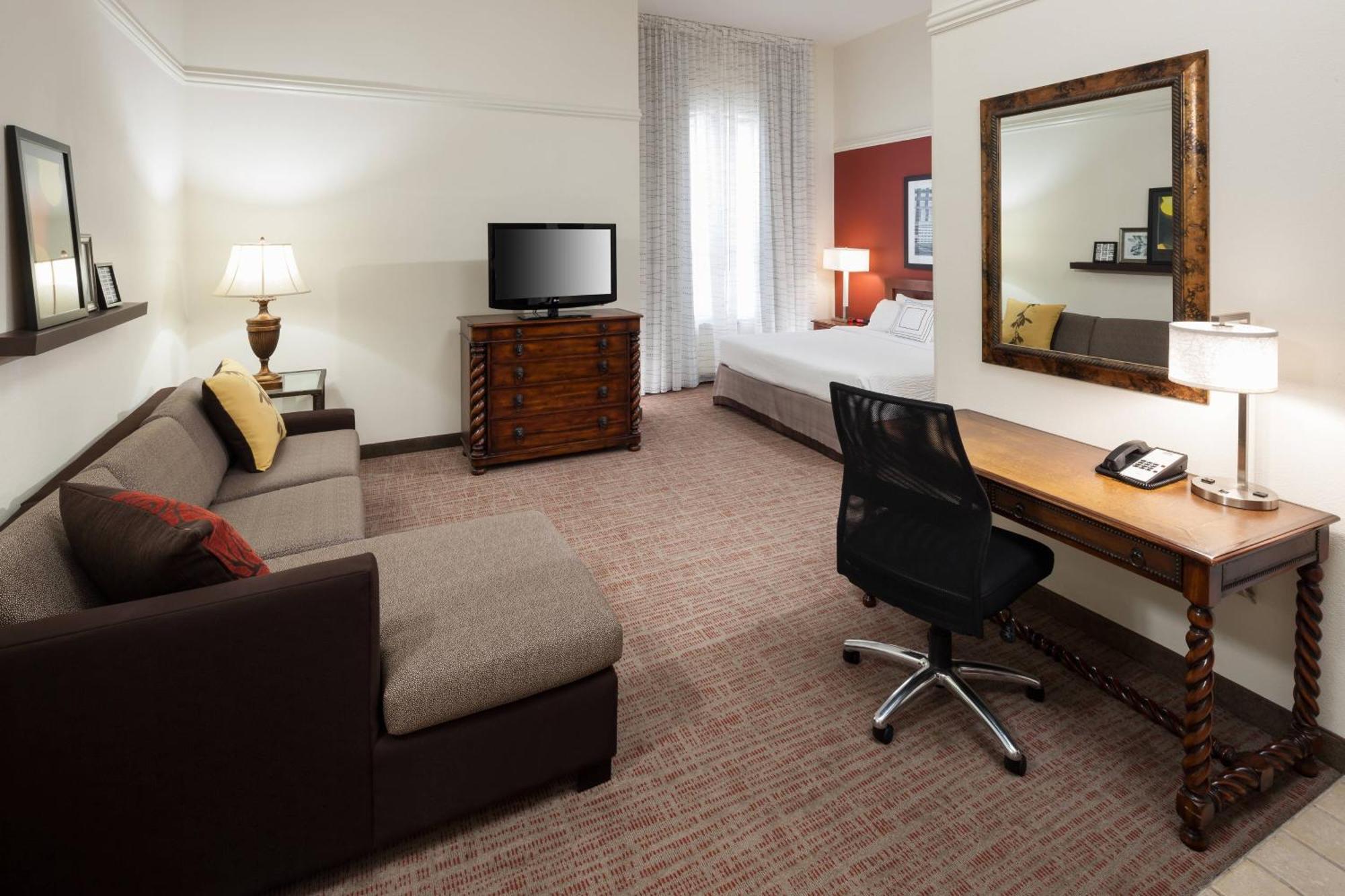 Residence Inn Fort Worth Cultural District Exterior photo